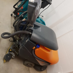 - Tätigkeiten